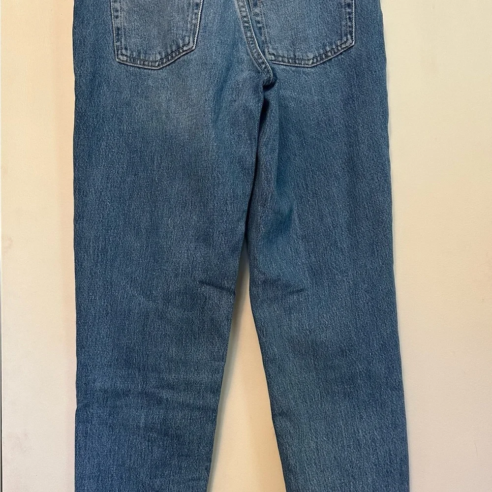 Topshop Mom Jeans Women’s 28 High Rise Distressed Medium Wash Denim